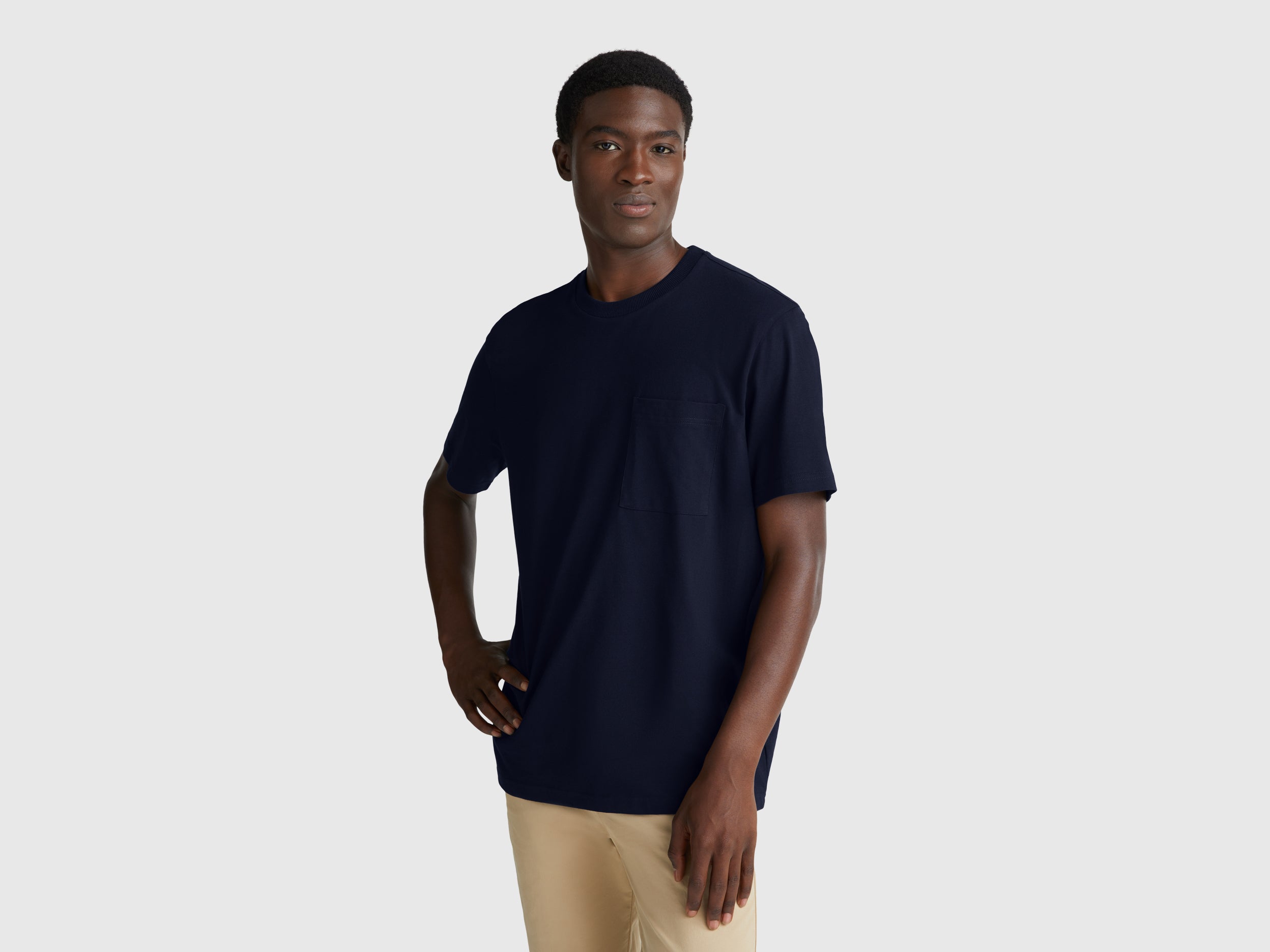 T-shirt em algodão com bolso pequeno - ucb_image_F