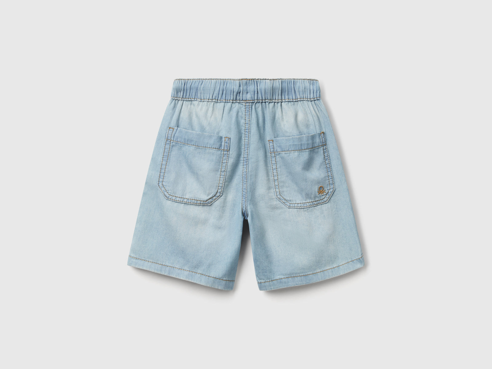 Bermuda shorts in chambray - ucb_image_BS