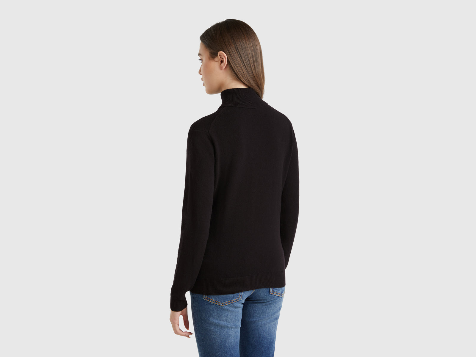 Black turtleneck sweater in pure Merino wool - ucb_image_B