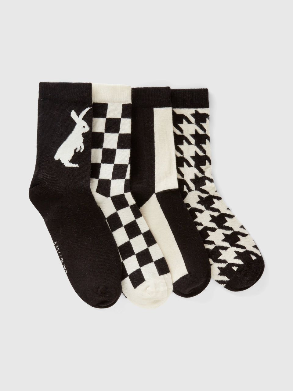 Set de meias compridas branco e preto - ucb_image_FS