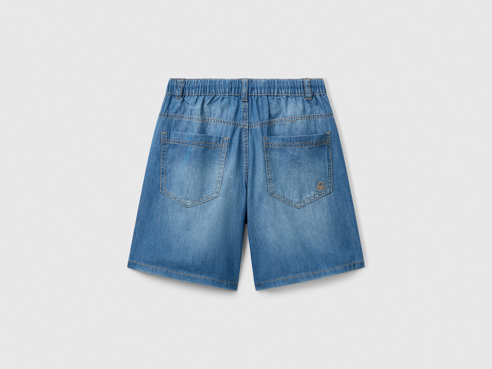 Bermuda shorts in chambray - ucb_image_BS
