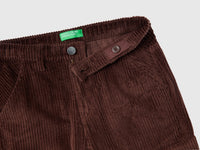 Calças em veludo com bolsos - ucb_image_DS1