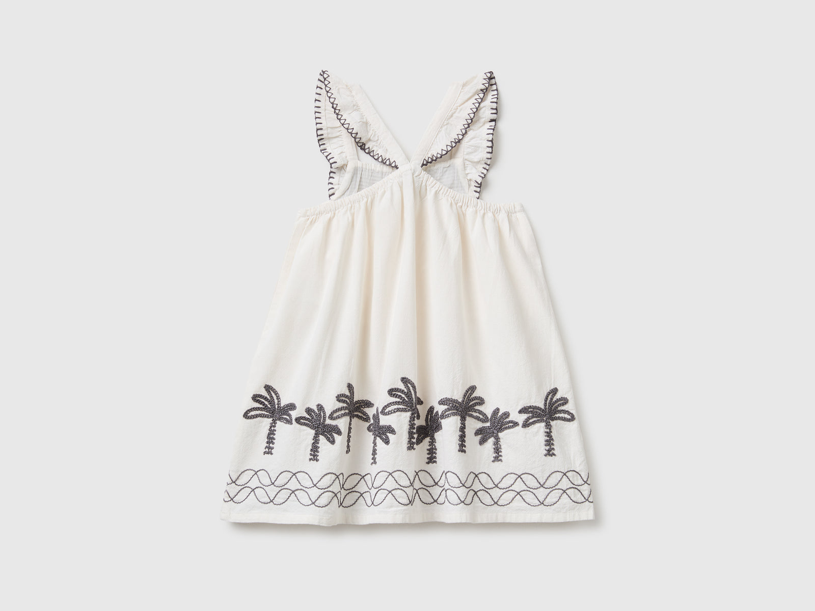 Vestido em crepe com bordados - ucb_image_BS