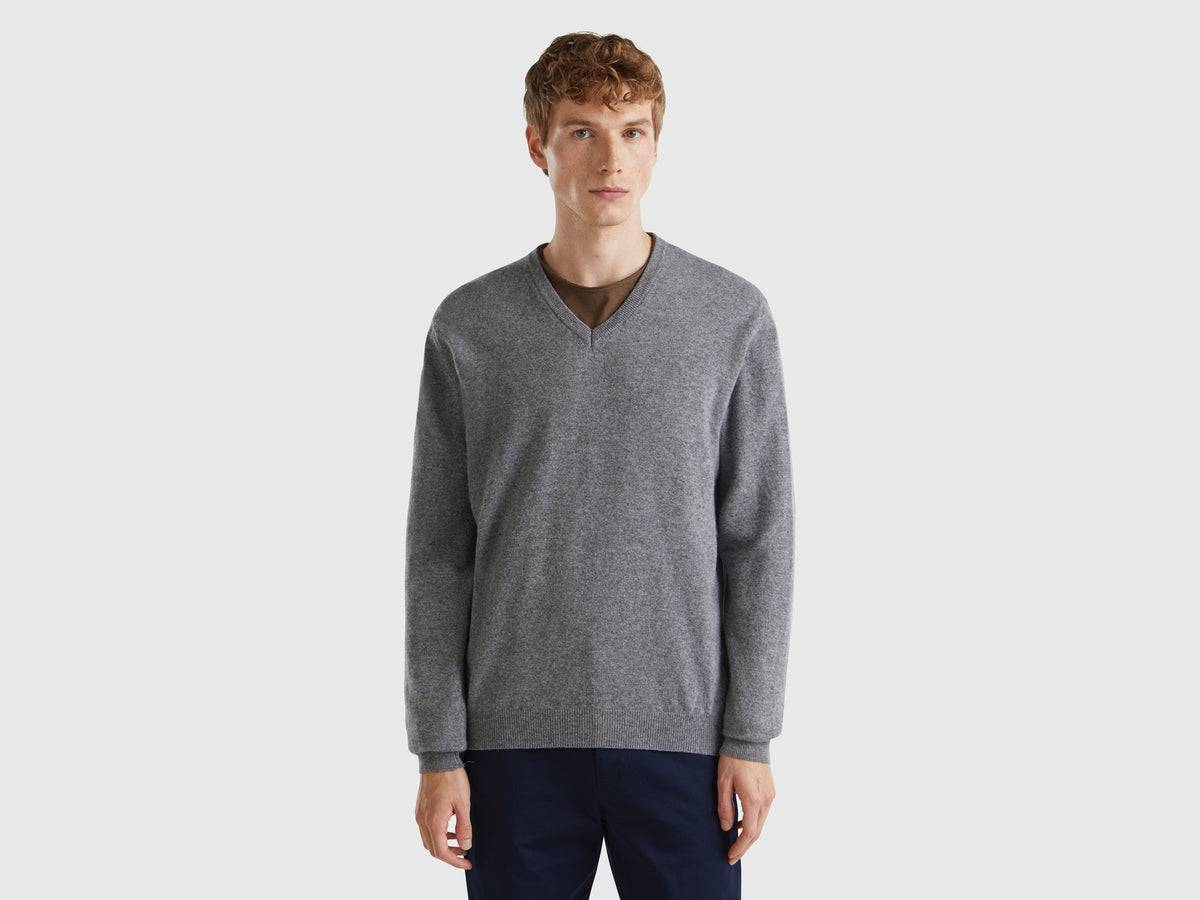 V neck sweater pure Merino wool