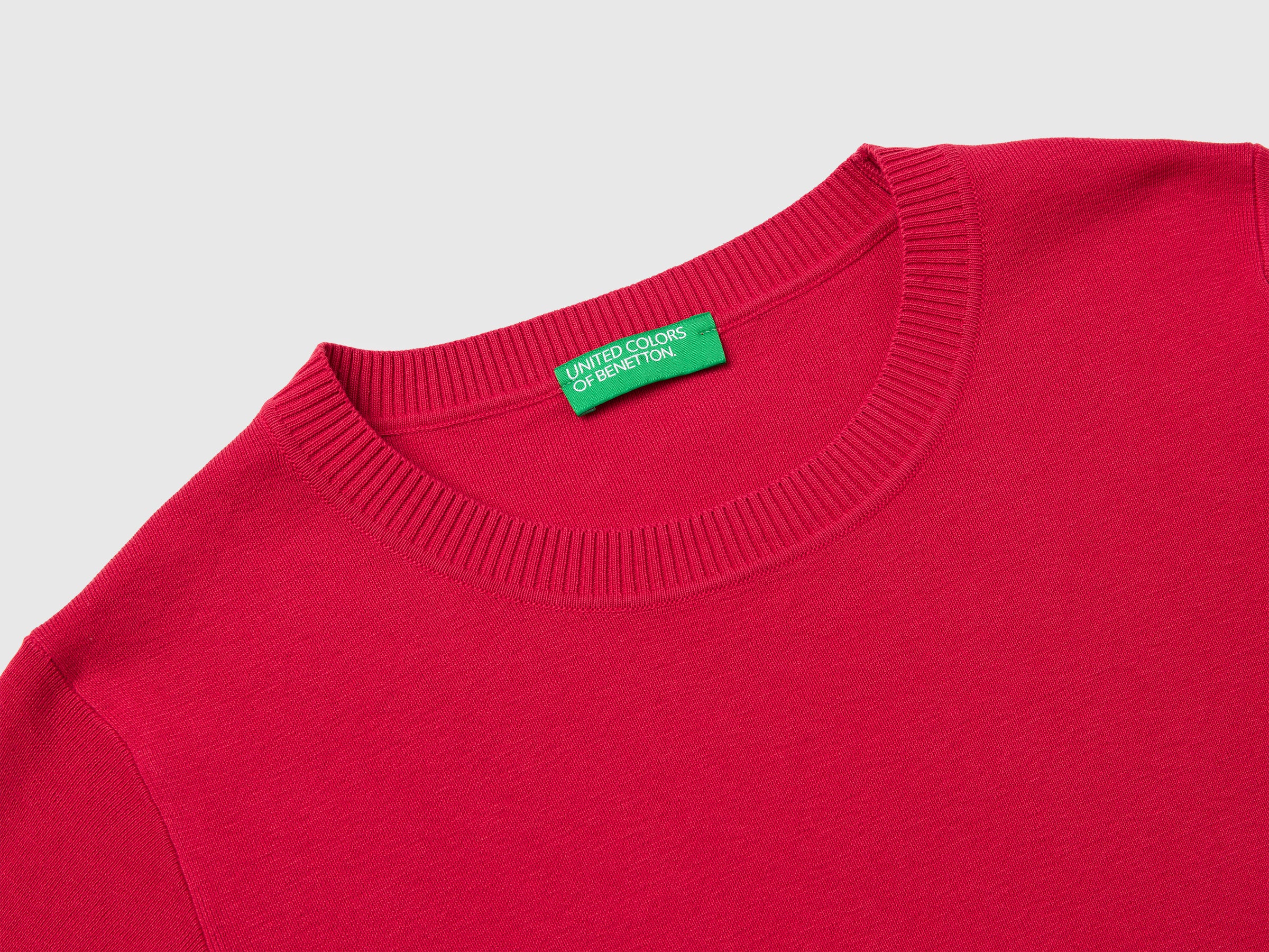 Strawberry red short sleeve sweater - ucb_image_DS1