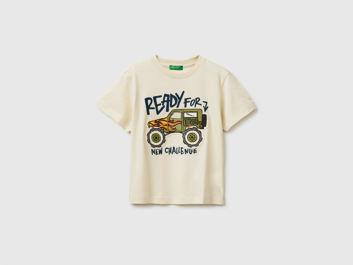 T shirt print application