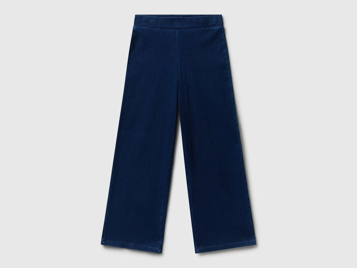 Wide fit super stretch jeans
