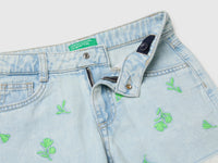 Denim shorts with little flowers - ucb_image_DS1