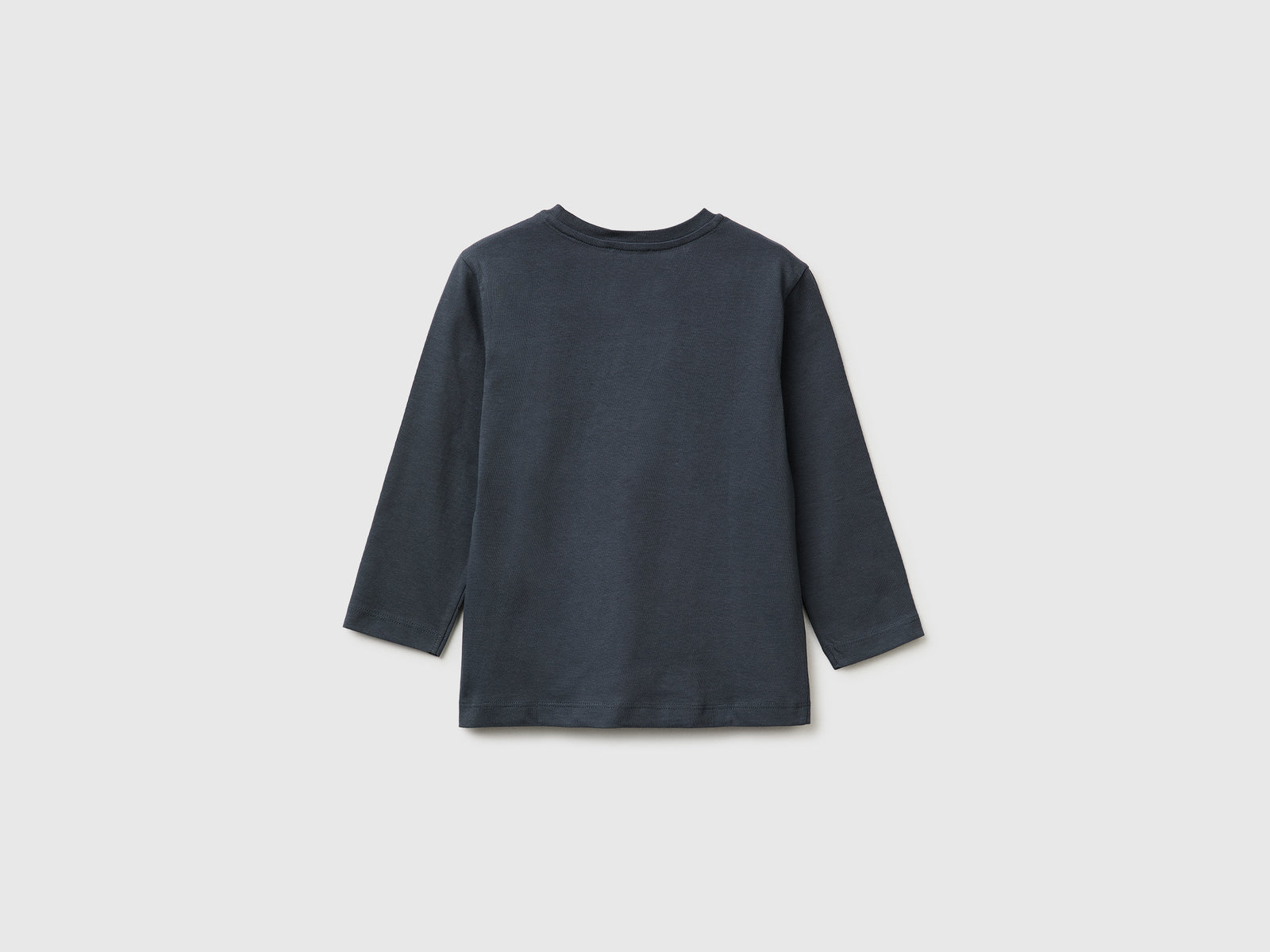 T-shirt com estampa logótipo em algodão orgânico - ucb_image_BS