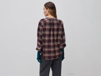 Blusa em flanela aos quadrados  - ucb_image_B