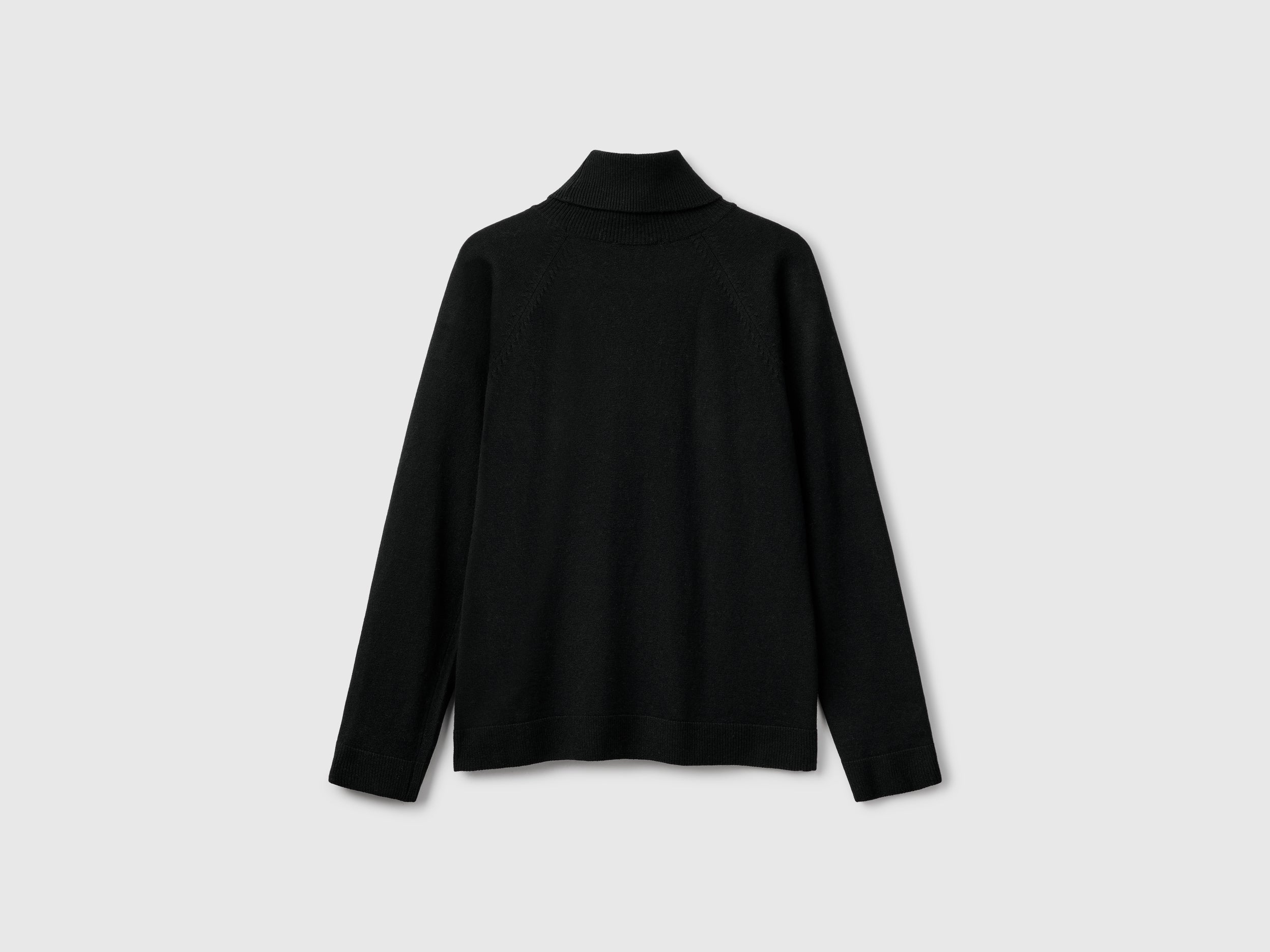 Black turtleneck sweater in cashmere and wool blend - ucb_image_BS