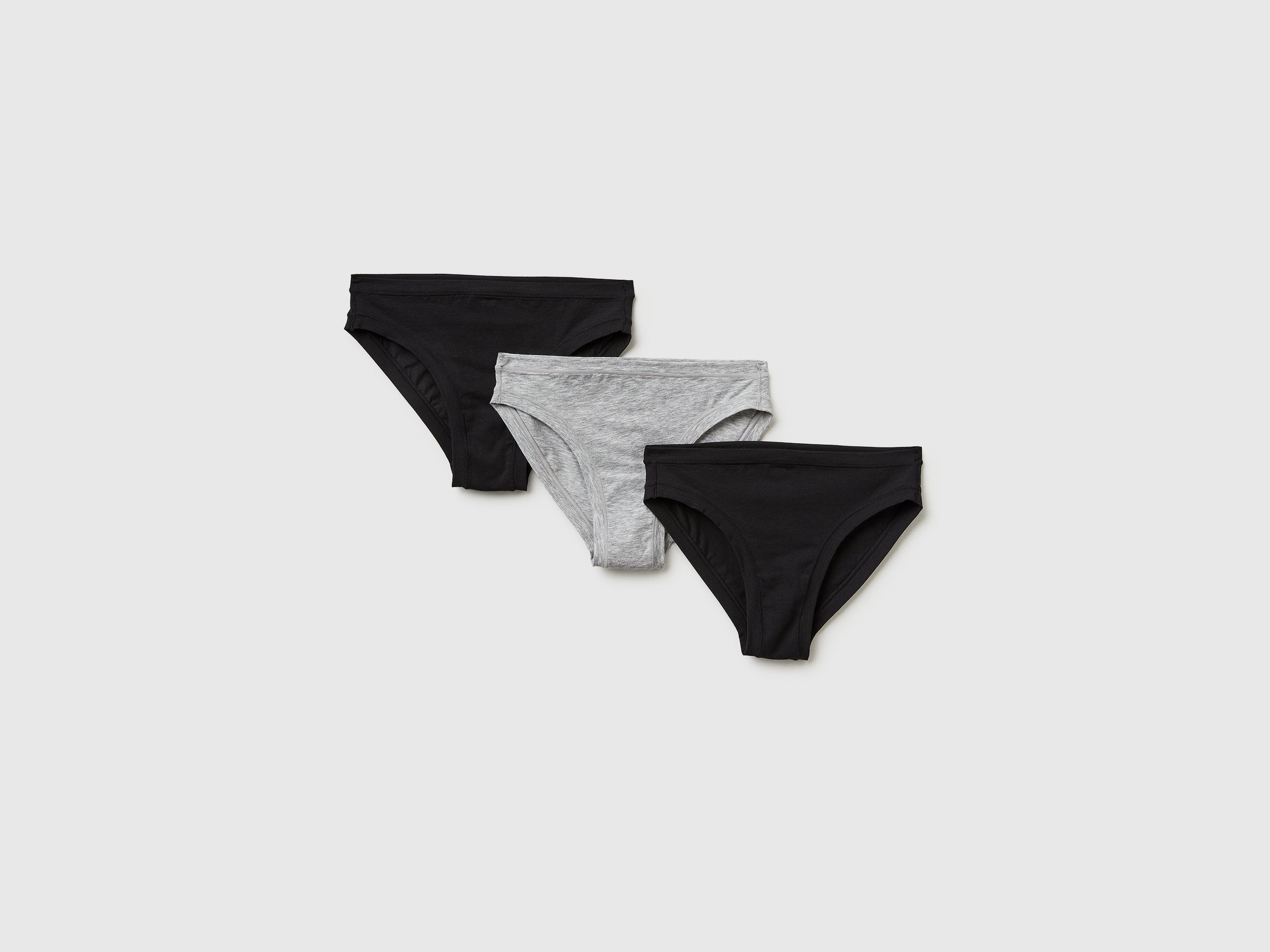 Three low-cut briefs in super stretch cotton - ucb_image_FS