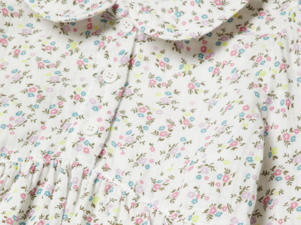 HOME<br/><span class="playful">Kid Girl</span>