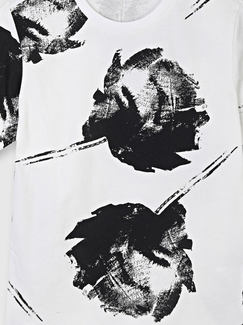 T-Shirt With Natural Vibes Print image number null