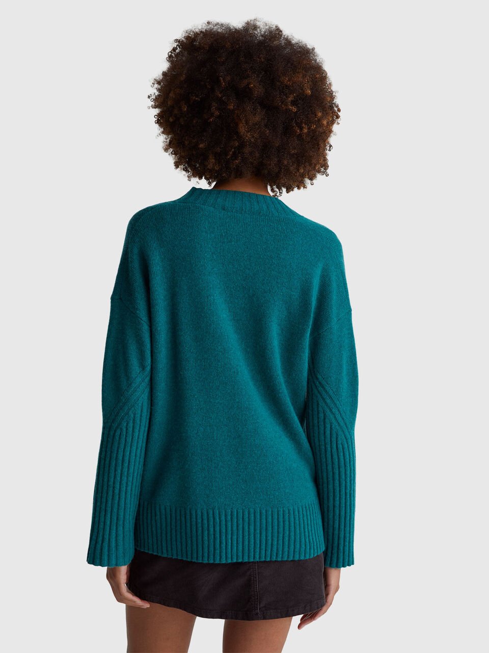 V NECK SWEATER L/S Women image number null