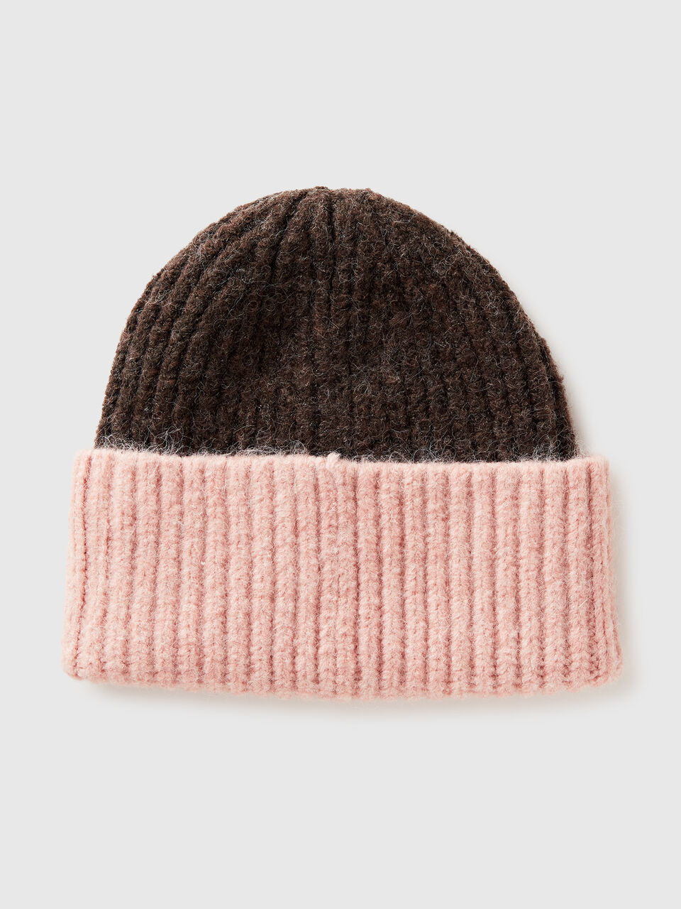 CAP Women image number null