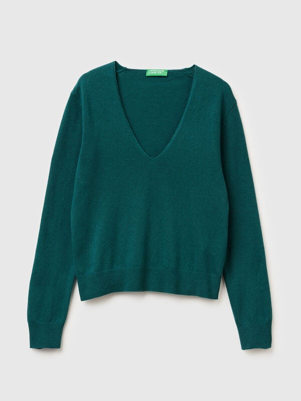 Green V-neck sweater in pure Merino wool Women