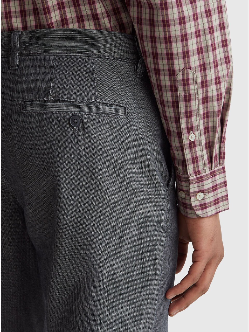 TROUSERS Men image number null