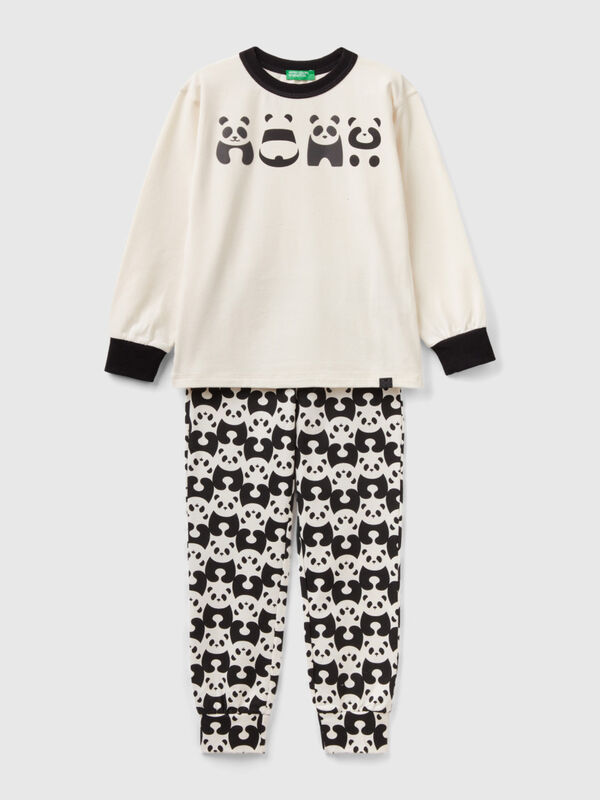 Long pyjamas with panda print