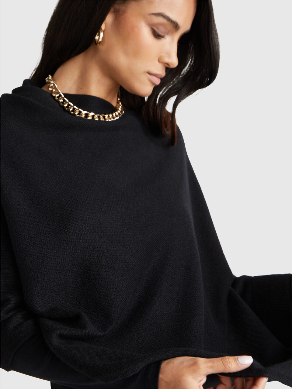 CAPE Women image number null