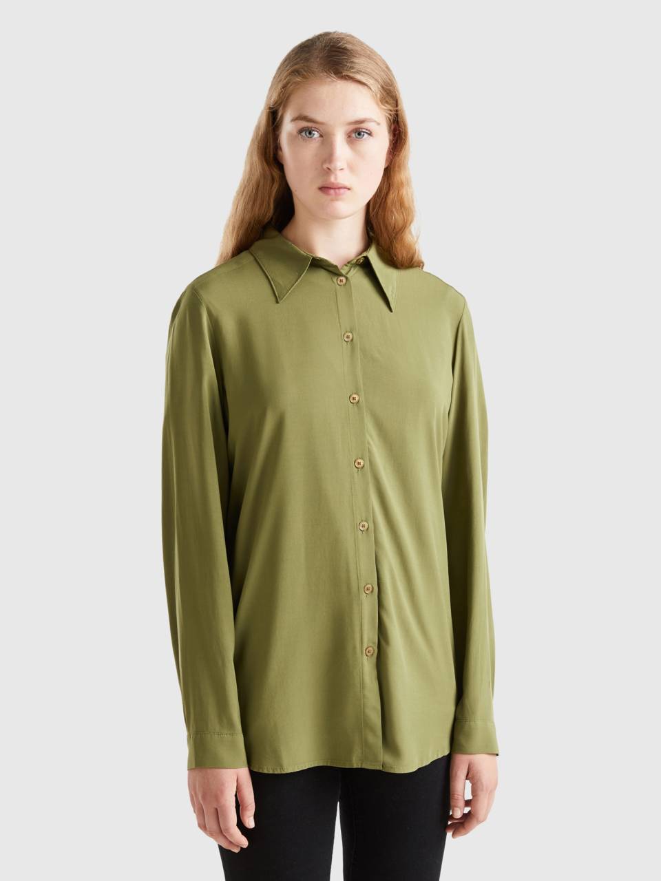 Ucb olive 2025 green shirt