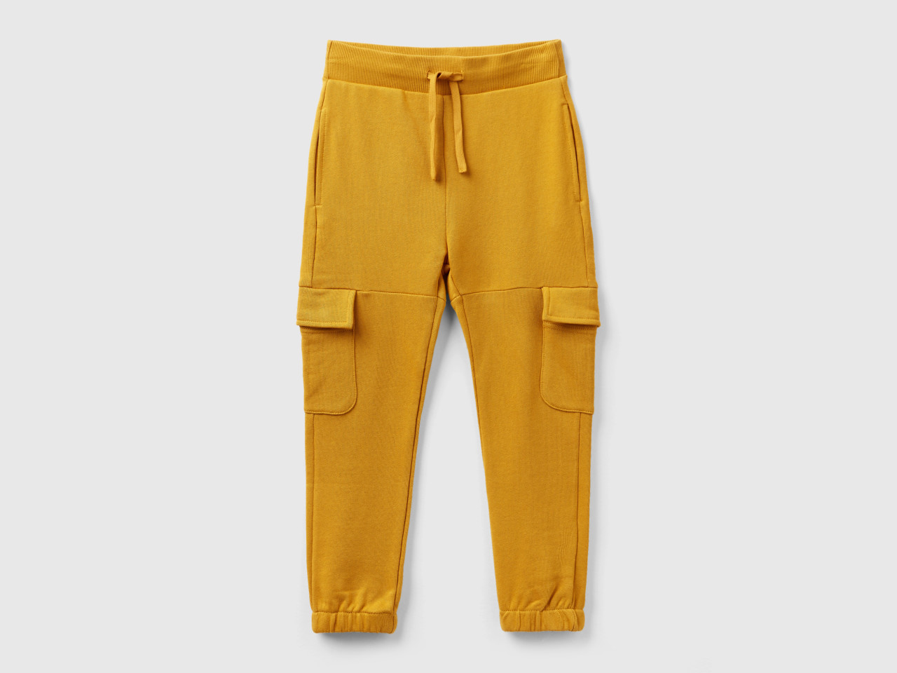 Peter England Kids Joggers, Yellow Jogger Pants for Boys at  peterengland.abfrl.in
