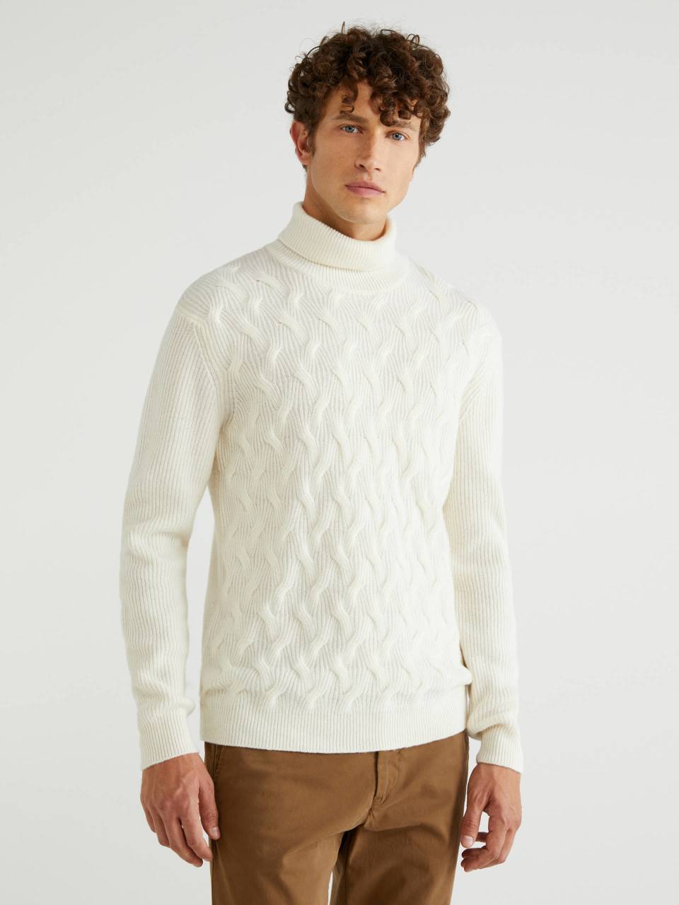 Benetton Wool and cashmere turtleneck. 1