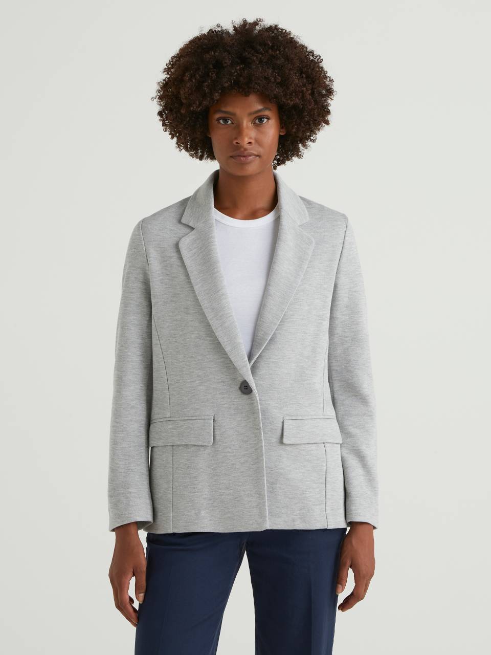 Benetton Fitted blazer with pockets. 1